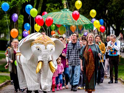 Buddha's Birthday Parade in 2017